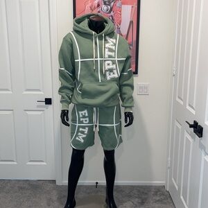 1- Basketball sweatsuit tracksuit